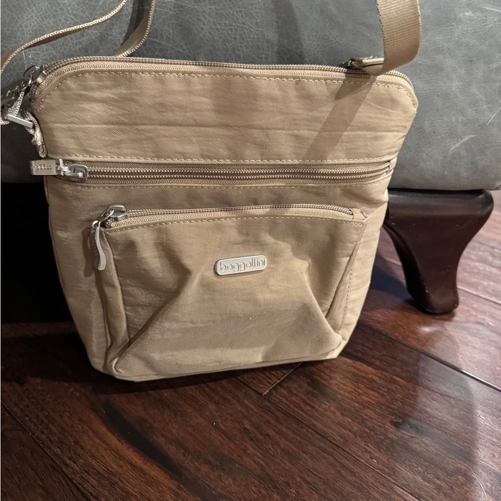 Baggallini Tan Crossbody Bag with Canvas Fabric and Adjustable Strap